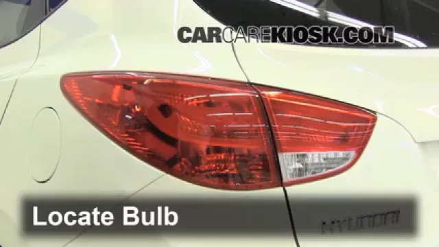 2012 Hyundai Tucson Limited 2.4L 4 Cyl. Éclairage Feux de position arrière (remplacer ampoule)